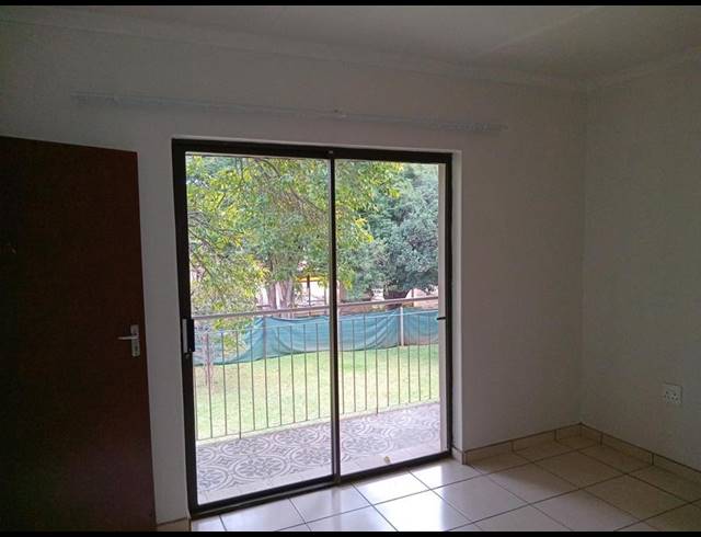 1 BEDROOM PROPERTY TO RENT IN SILVERTON